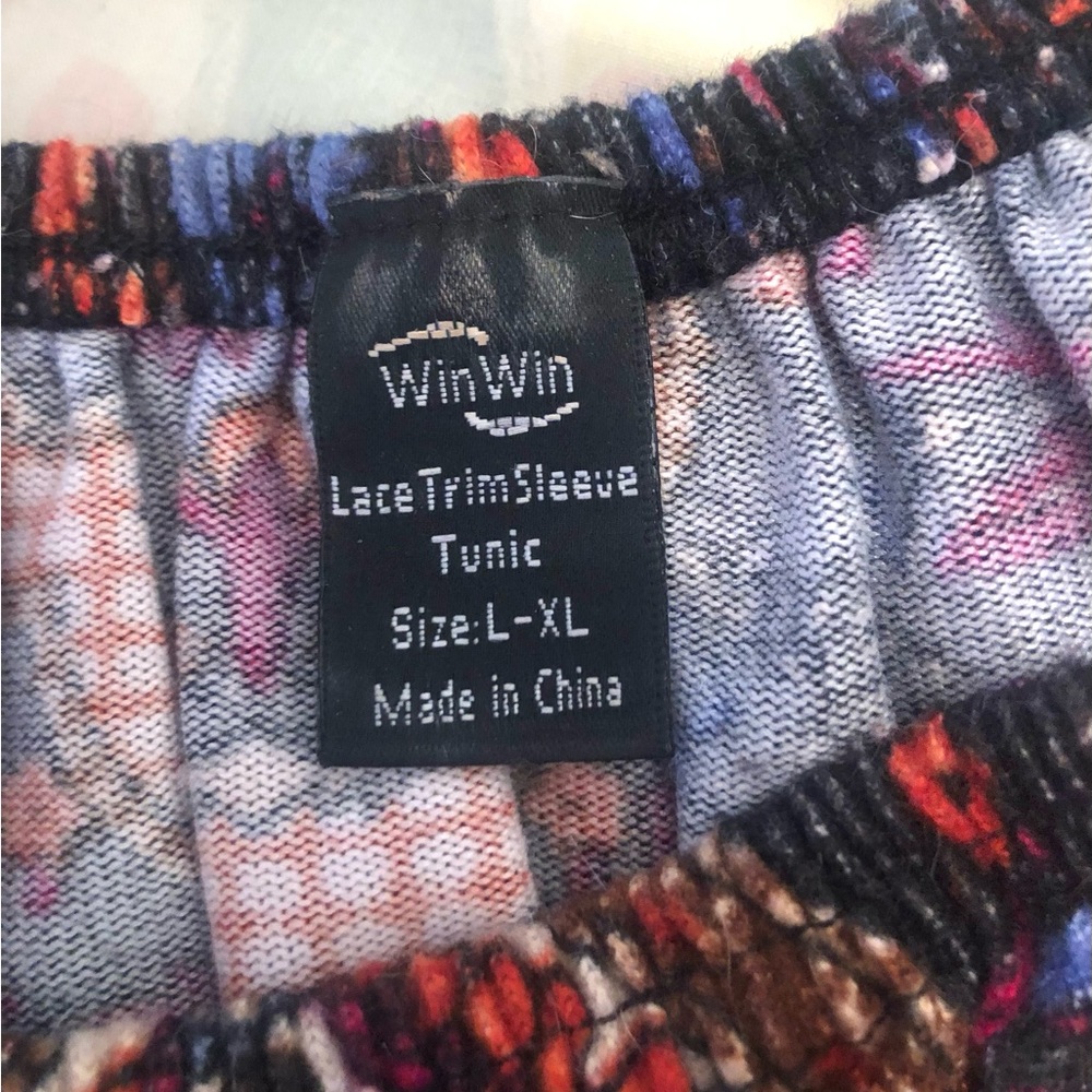Win Win Colorful Tunic - Picture 7 of 8